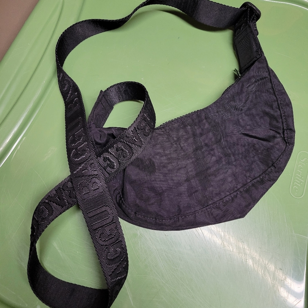 Baggu Mini Crescent Black